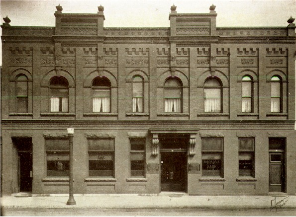 Molsons Bank. Large image, please wait...